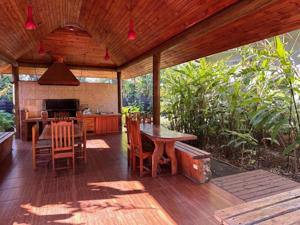 Te Ariki - Adults Only Hotel Hanga Roa Exterior photo